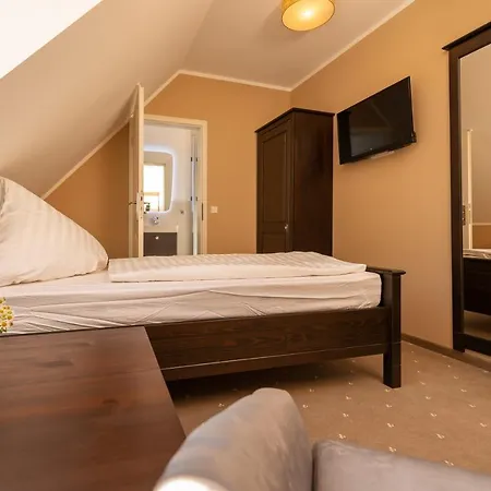 Wasserschloesschen Hotel Naumburg (Saale)