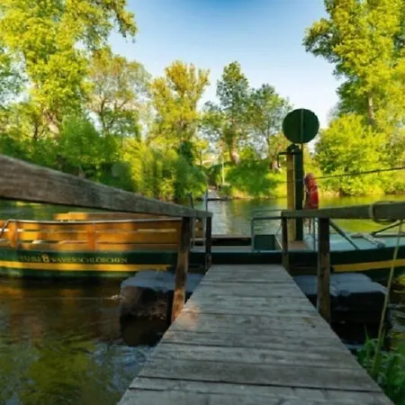 Wasserschloesschen * Naumburg (Saale)